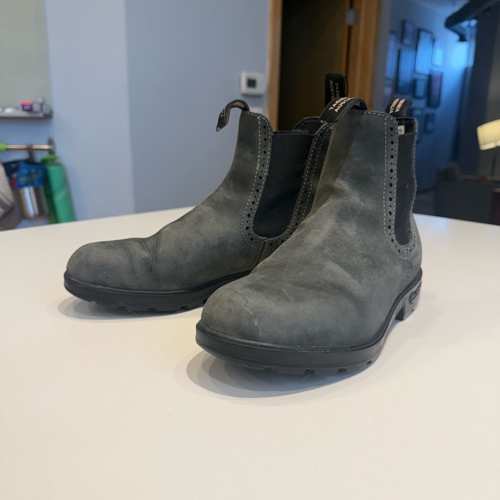 Blundstone Blue Gray Chelsea Boots